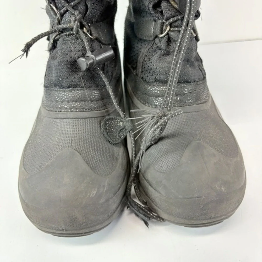 Kamik Big‎ Kids Size 4 Black Winter Snow Boots Faux Fur Lace Up FLAWED